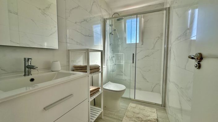 Image No.22-2 Bed Penthouse for sale