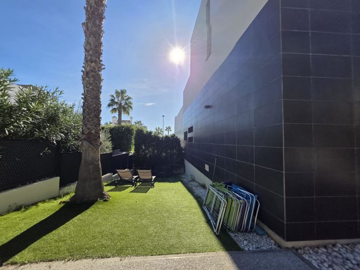 Image No.4-3 Bed Villa for sale