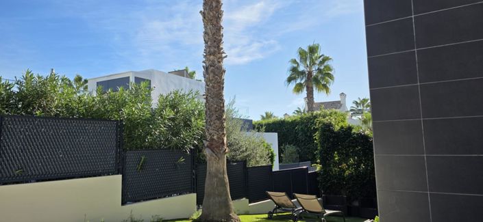 Image No.8-3 Bed Villa for sale