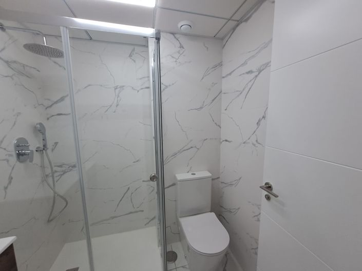 Image No.21-3 Bed Apartment for sale