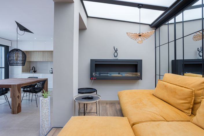 Image No.8-3 Bed Townhouse for sale