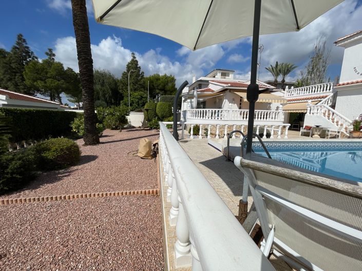 Image No.10-4 Bed Villa for sale