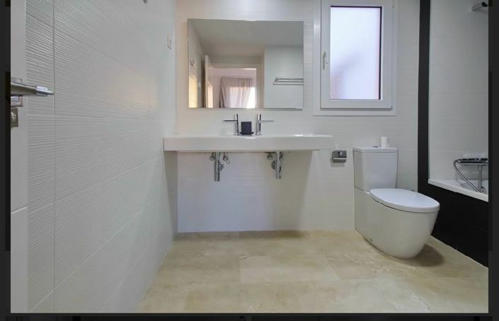 Image No.18-3 Bed Apartment for sale