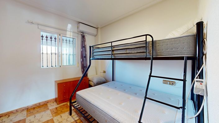 Image No.19-2 Bed Townhouse for sale