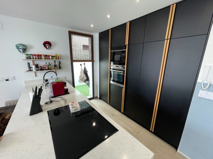 Image No.4-3 Bed Villa for sale