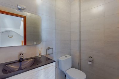 o1j8lintilrah1mv61g8grf4fb92r