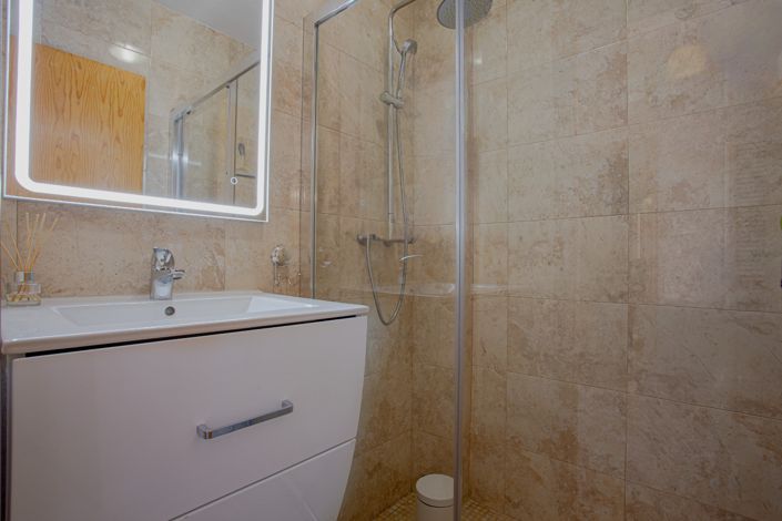 Image No.16-3 Bed Villa for sale