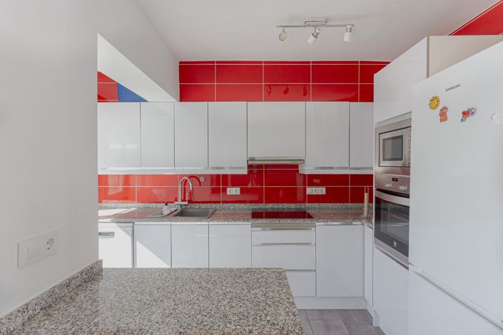 Image No.6-3 Bed Villa for sale