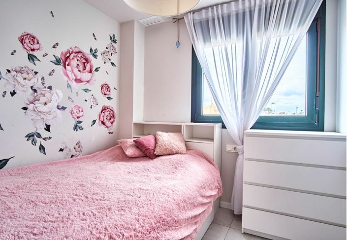 Image No.8-2 Bed Apartment for sale