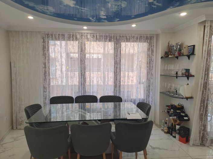 Image No.8-3 Bed Apartment for sale