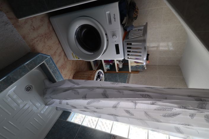 Image No.19-3 Bed Townhouse for sale