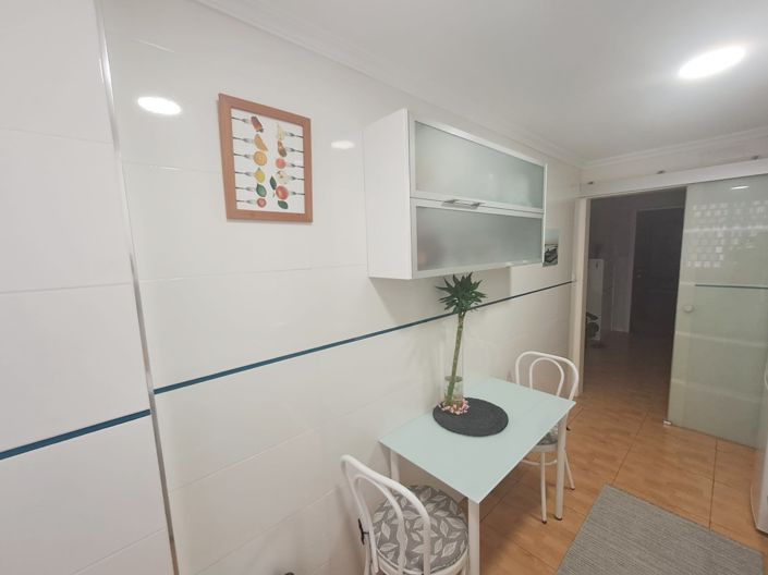 Image No.20-3 Bed Apartment for sale