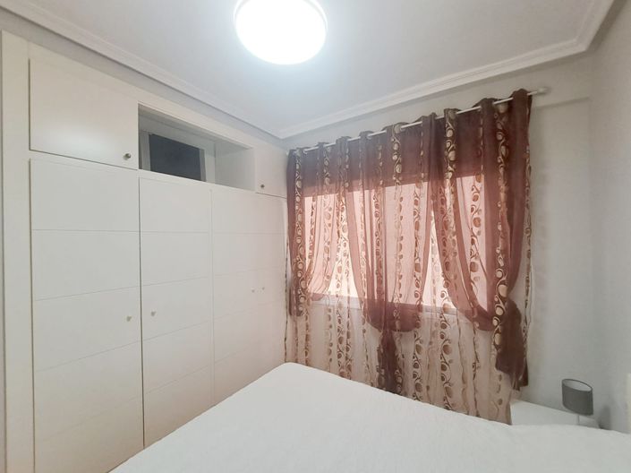 Image No.7-3 Bed Apartment for sale