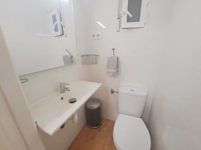 Image No.9-3 Bed Apartment for sale