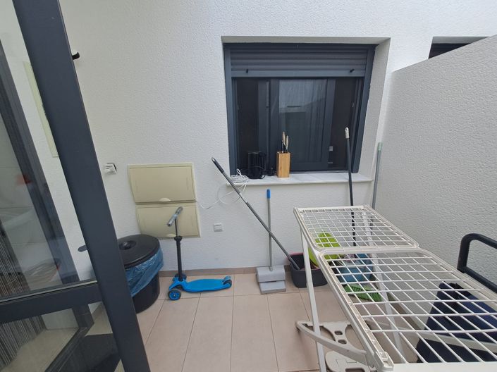 Image No.11-3 Bed Townhouse for sale