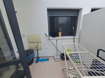 f04f99b6f7d8413975eac92a64604ba48c5cddf2