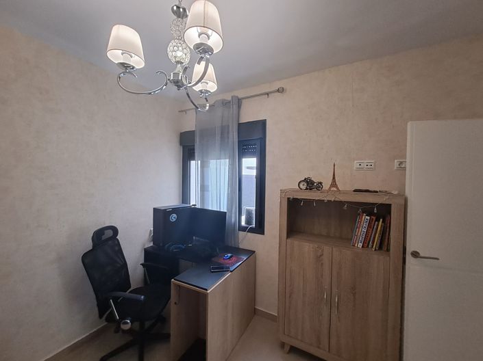 Image No.13-3 Bed Townhouse for sale