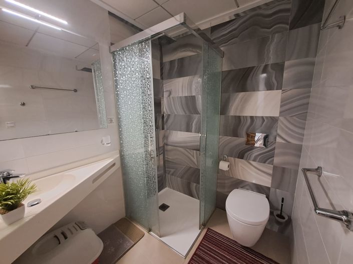 Image No.20-3 Bed Townhouse for sale