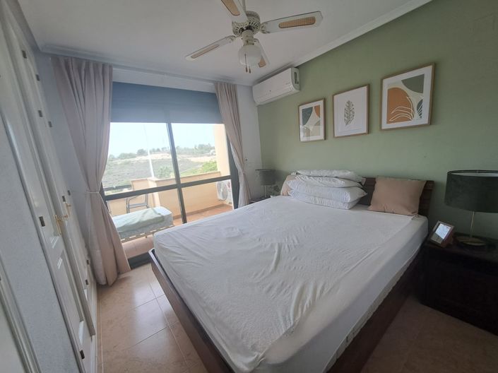 Image No.18-2 Bed Townhouse for sale