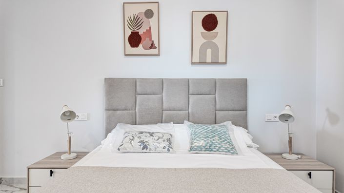 Image No.28-2 Bed Apartment for sale