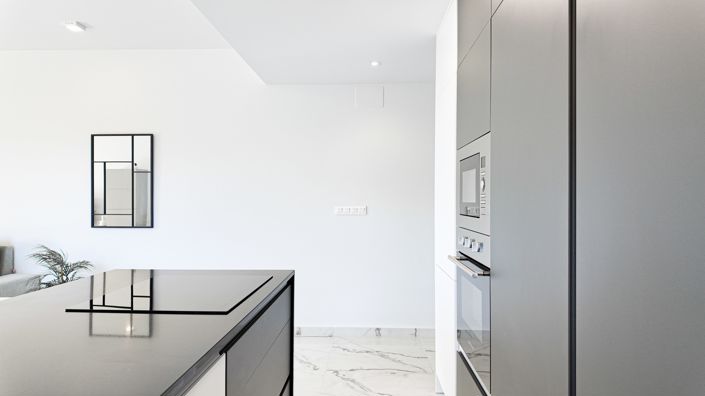 Image No.9-2 Bed Apartment for sale