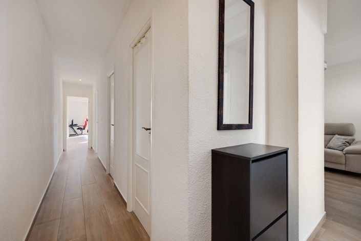 Image No.24-2 Bed Apartment for sale