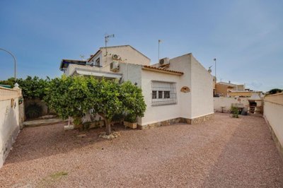 2 Bed Villa for sale