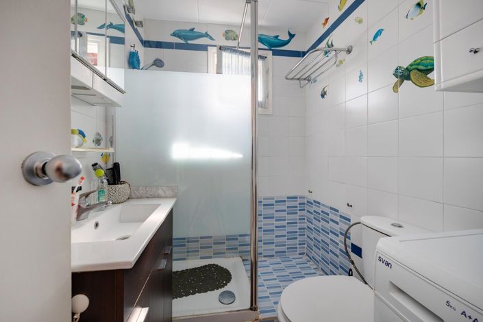 Image No.20-2 Bed Villa for sale