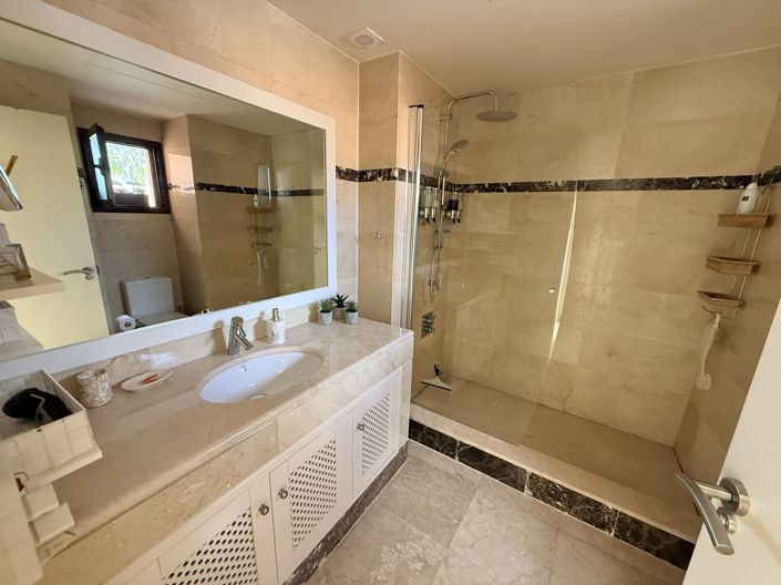 Image No.12-2 Bed Duplex for sale