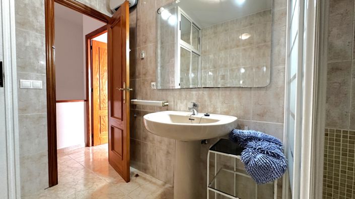 Image No.15-3 Bed Bungalow for sale