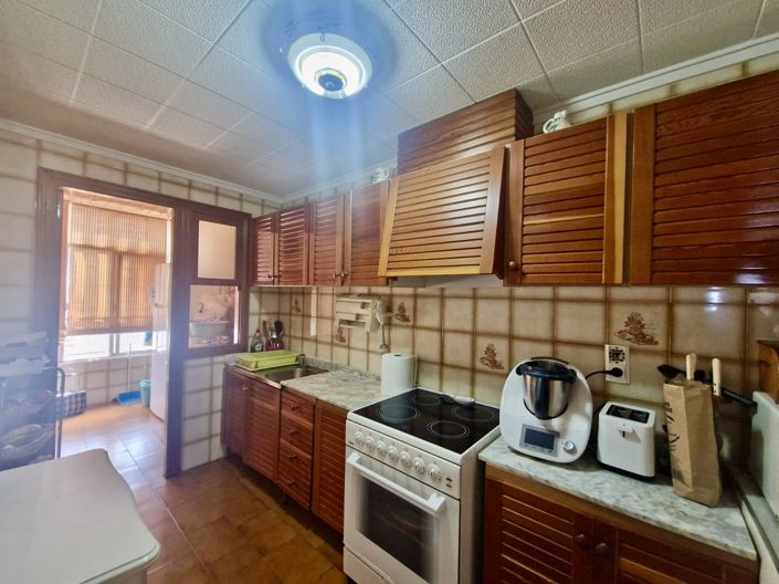 Image No.12-3 Bed Apartment for sale