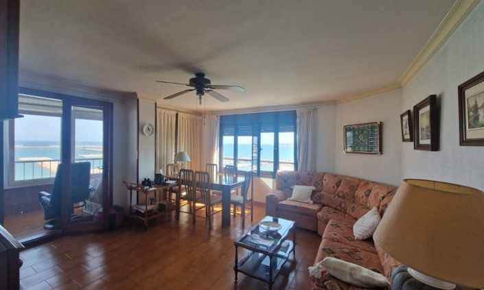 Image No.10-3 Bed Apartment for sale