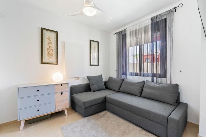 Image No.17-3 Bed Townhouse for sale