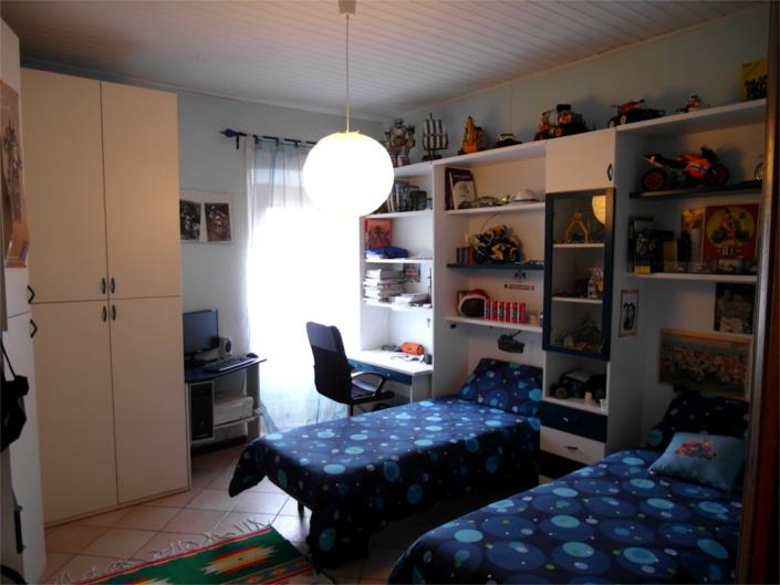 Image No.11-2 Bed Apartment for sale