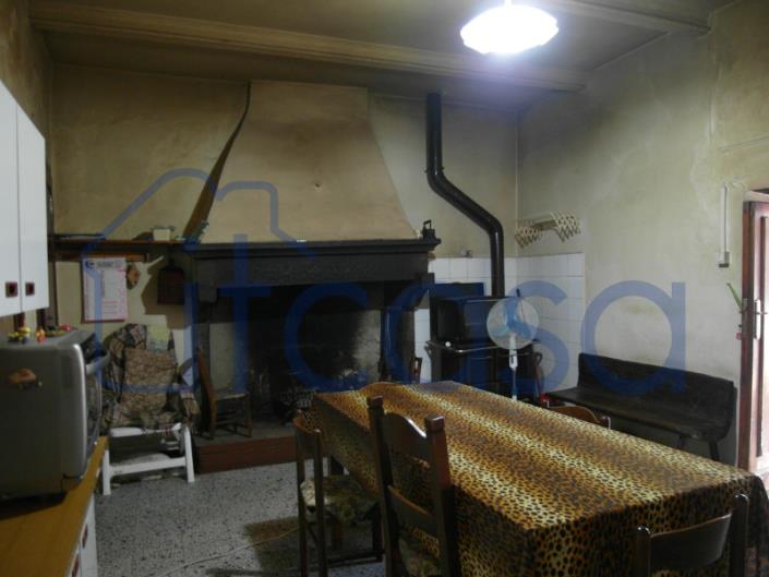 Image No.6-4 Bed Farmhouse for sale