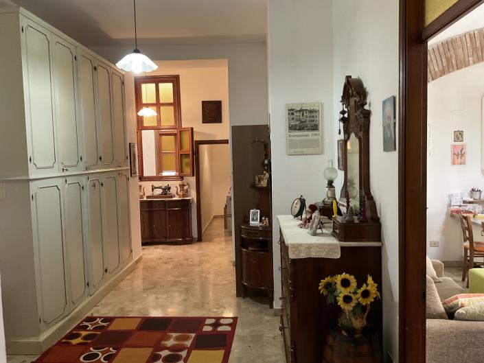 Image No.9-3 Bed Apartment for sale