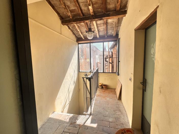 Image No.11-3 Bed Apartment for sale