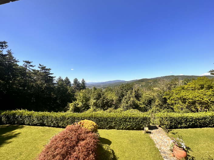 Image No.15-4 Bed Villa / Detached for sale