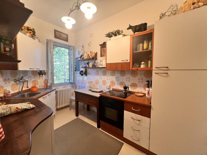 Image No.18-8 Bed Villa / Detached for sale