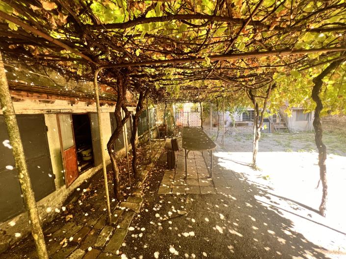 Image No.13-3 Bed Townhouse for sale