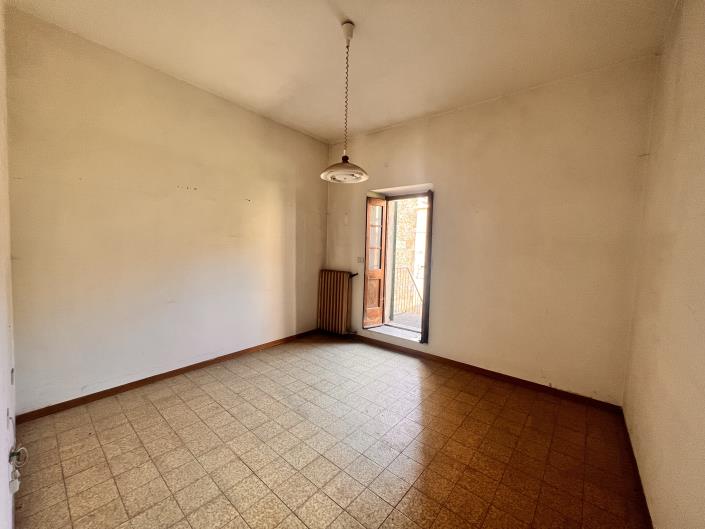 Image No.5-3 Bed Townhouse for sale