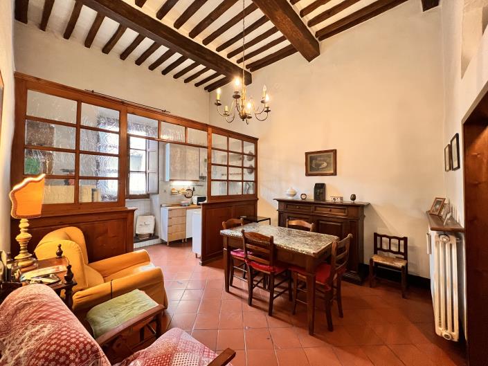 Image No.19-4 Bed Townhouse for sale