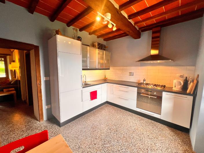 Image No.6-3 Bed Semi-Detached for sale