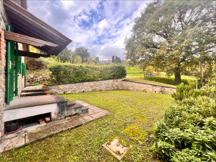 Image No.24-3 Bed Semi-Detached for sale