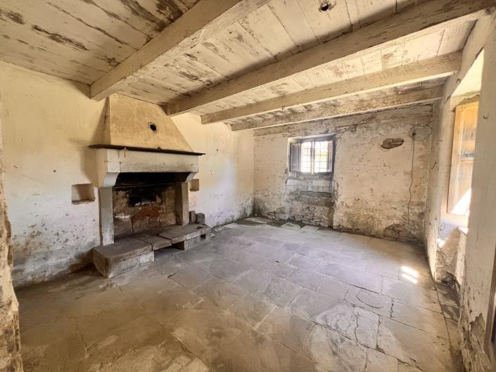 Image No.15-4 Bed Country Property for sale