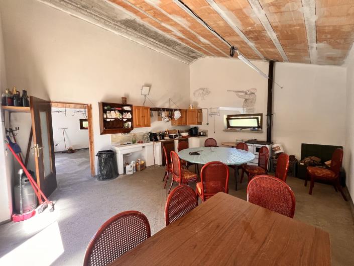 Image No.38-4 Bed Country Property for sale