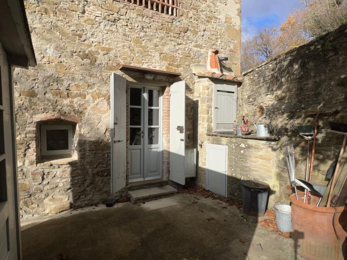 Image No.21-1 Bed Apartment for sale