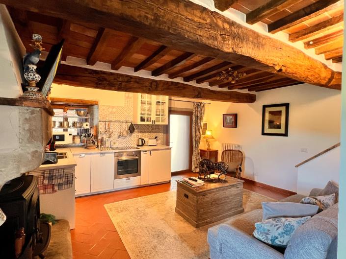 Image No.14-9 Bed Country Property for sale