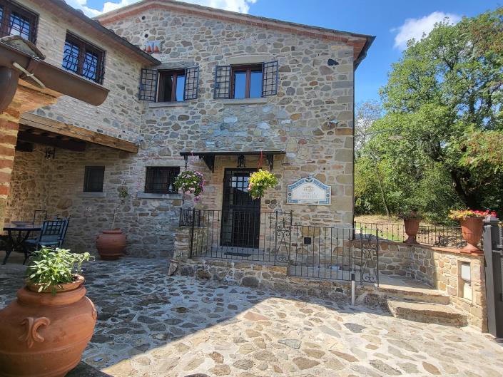 Image No.27-9 Bed Country Property for sale