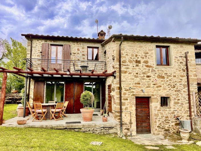 Image No.28-9 Bed Country Property for sale